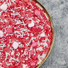 RED ROSE SPRINKLES 125G