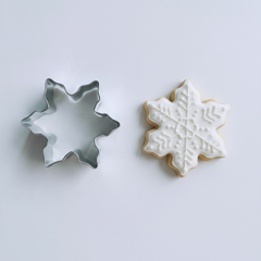MINI SNOWFLAKE COOKIE CUTTERS 1 PC