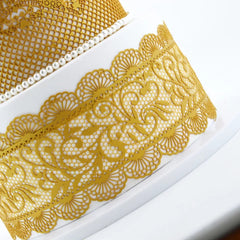 SCALLOPED LEAFY SCROLL LACE MAT