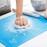 SILICONE FONDANT ROLLING MAT