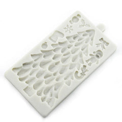 LARGE CHRISTMAS TREE WITH DECORATIONS MOULD