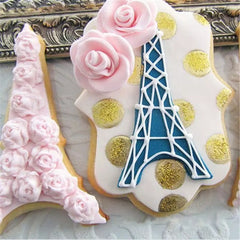 EIFFEL TOWER COOKIE CUTTER