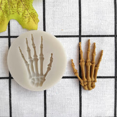 MINI HALLOWEEN SKELETON HAND MOULD