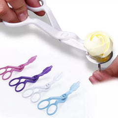 BUTTERCREAM FLOWER LIFTER/SCISSORS