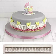 PLEAT AND FRILL BORDER MOULD (PINK)