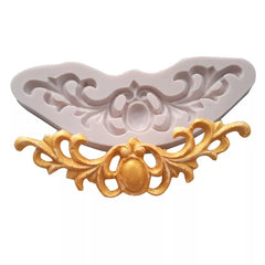 PEARL CENTER WITH SCROLL BORDER MOULD