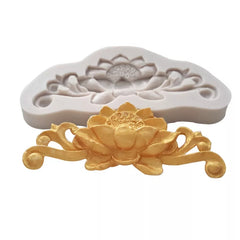 LOTUS FLOWER CENTER WITH SCROLL BORDER MOULD