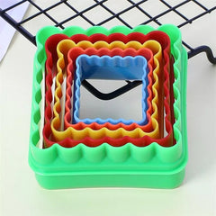 SQUARE COOKIE CUTTER SET 5PCS