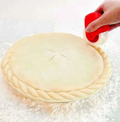 PIE CRUST DECORATING WHEEL