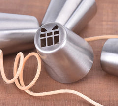 CHRISTMAS GIFT BOX RUSSIAN NOZZLE