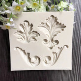 FLEUR DE LIS SCROLL MOULD 4 PC