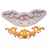 PEARL CENTER WITH SCROLL BORDER MOULD