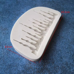 FROZEN ICICLE BORDER MOULD