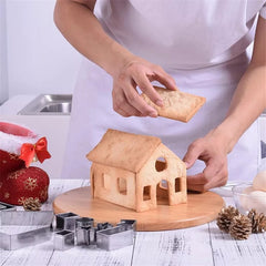 GINGER BREAD HOUSE COOKIE CUTTER SET 18 PCS