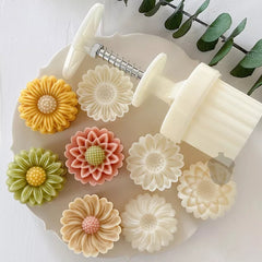 DAISIES COOKIE/DIWALI SWEETS/MOON CAKES PLUNGER MOULD 4PCS