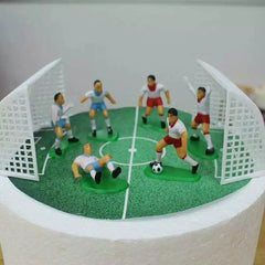 FOOTBALL DOLL TOPPERS 7 PCS
