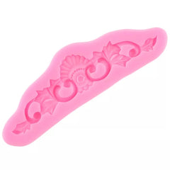 PALM CENTER WITH LEAVES SCROLL BORDER MOULD