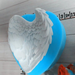 CUPPED WINGS MOULD