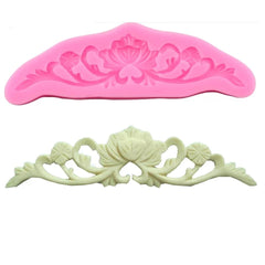 PEONY FLOWER CENTER WITH SCROLL BORDER MOULD