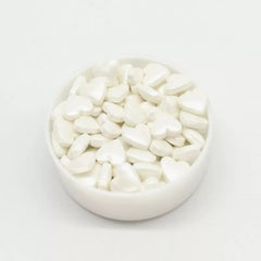 WHITE SUGAR PEARLS LOVE HEARTS 15 GMS