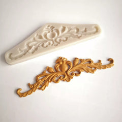 SCROLL WITH FLOWER BUD BORDER MOULD