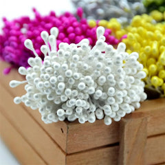 PEARL FLOWER STAMENS {250PCS}