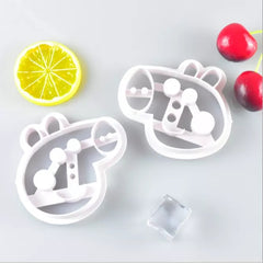 PEPPA & GEORGE PIG CUTTERS SET 2 PCS