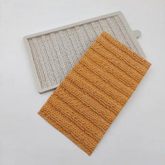 RIBBED KNIT SWEATER PANEL MOULD