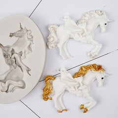 MINI CAROUSEL HORSE MOULD