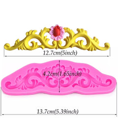 COSMOS FLOWER CENTER WITH SCROLL BORDER MOULD