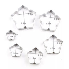 PETUNIA FLOWER CUTTERS SET A452