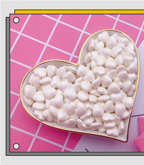 WHITE SUGAR PEARLS LOVE HEARTS 15 GMS