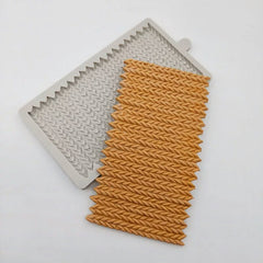 TRUE KNIT SWEATER PANEL MOULD