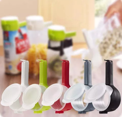 SEAL & POUR PLASTIC BAG CLIP