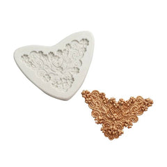 MINI FLORAL DRAPE LACE MOULD WITH CLOVERS
