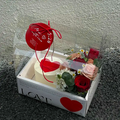 BENTO CAKE AND FLOWERS BOX WITH CLEAR COVER