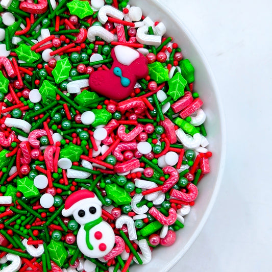 CHRISTMAS MIX WITH SNOWMAN AND CHRISTMAS SOCKS SPRINKLES 125GM 2267