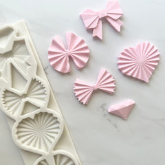 ORIGAMI FLAT BOWS AND GEM MOULD SET  PCS