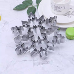 EXTRA LARGE SNOWFLAKE COOKIE CUTTER