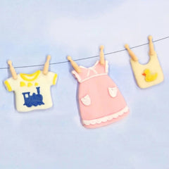 BABY CLOTHES ON A HANGING LINE MOULD