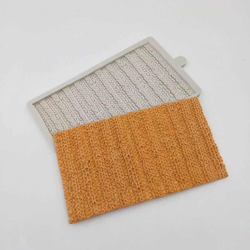 RIBBED KNIT SWEATER PANEL MOULD