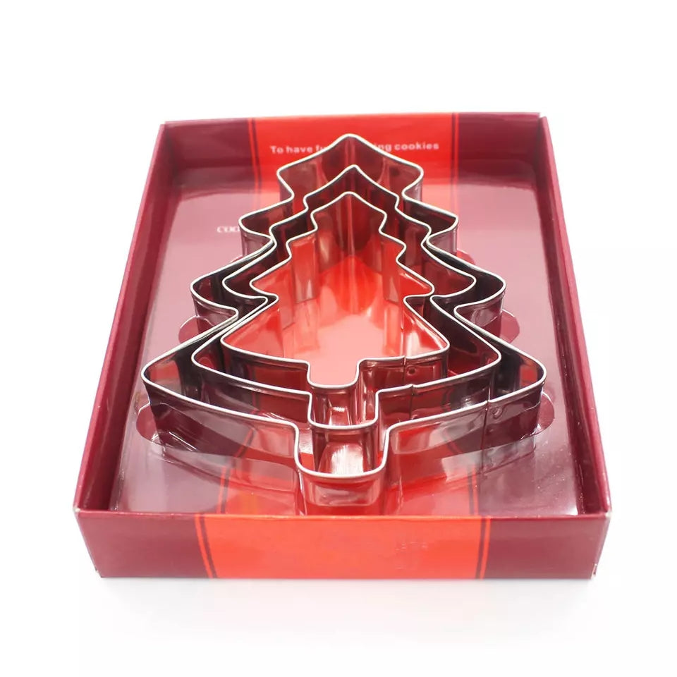 LARGE CHRISTMAS TREE COOKIE CUTTER SET 3PCS