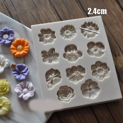 SMALL FILLER FLOWERS MOULD 11 PCS